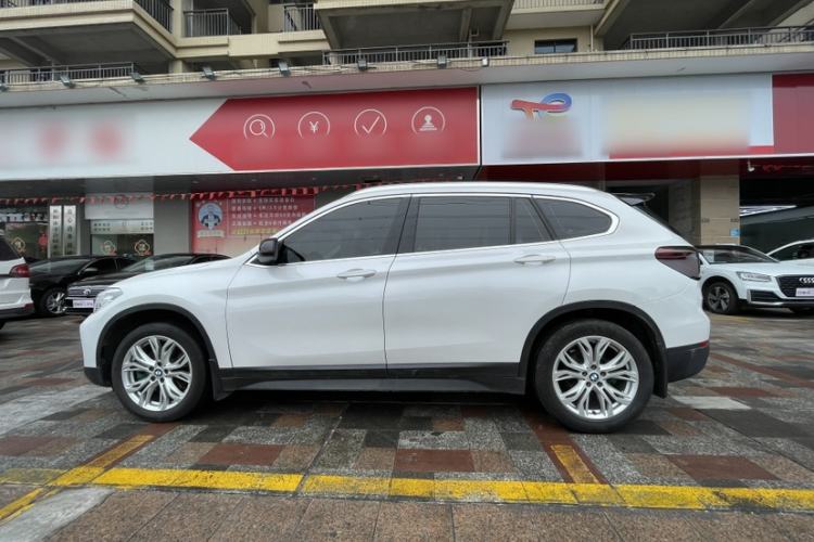 Used BMW X1 2019 sDrive20Li Leading Model Exterior 7