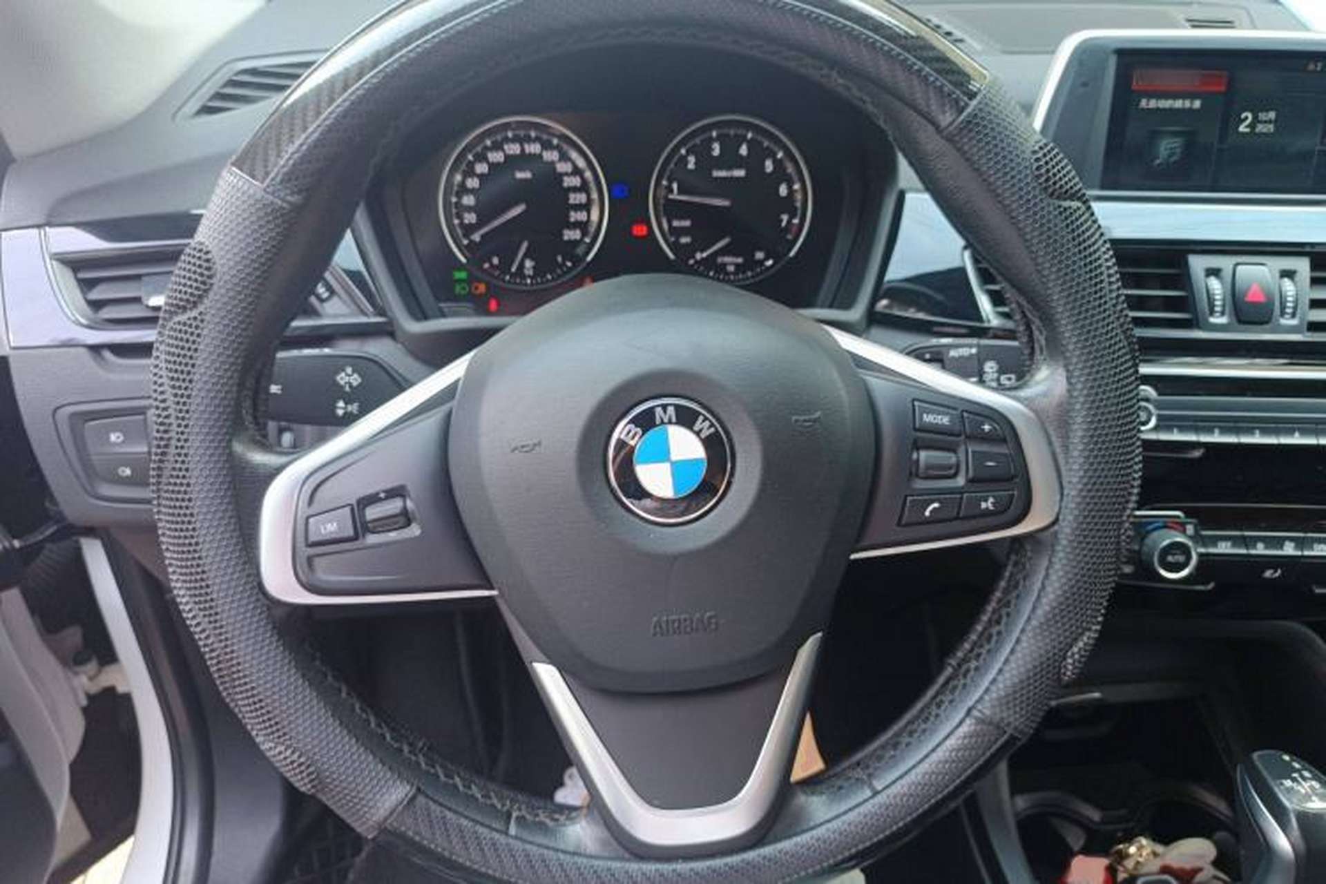 Used BMW X1 2019 sDrive20Li Leading Model Steering Wheel