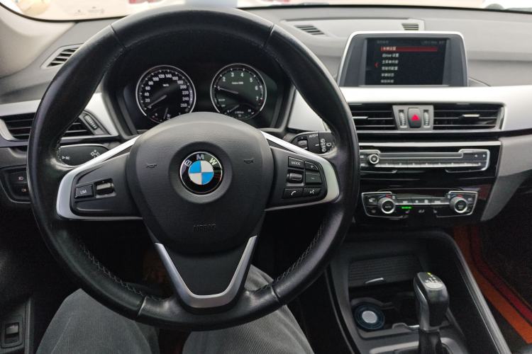 Used BMW X1 2019 sDrive20Li Leading Model Center Console