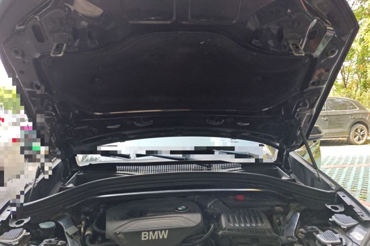 Used BMW X1 2019 sDrive18Li Premium Edition Engine Bay