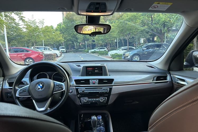 Used BMW X1 2019 sDrive18Li Premium Edition Interior 1