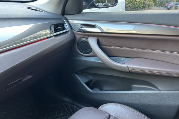 Used BMW X1 2019 sDrive18Li Premium Edition Interior 8