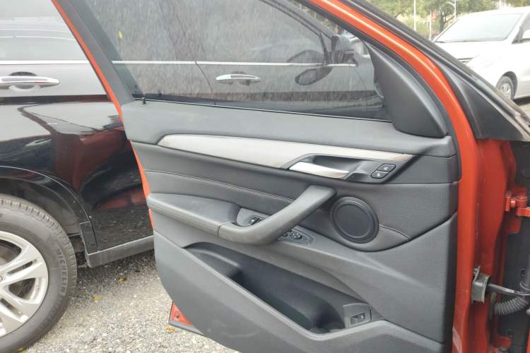 Used BMW X1 2019 sDrive18Li Premium Edition Left Front Door Interior