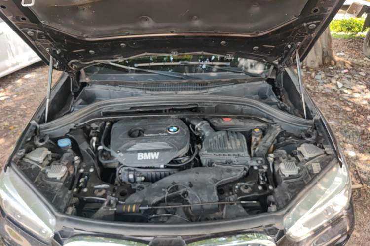 Used BMW X1 2019 sDrive18Li Premium Edition Engine Bay