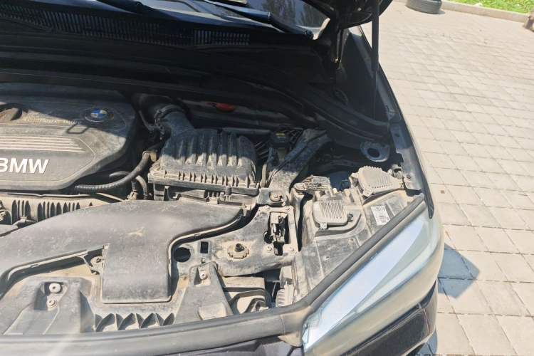 Used BMW X1 2019 xDrive20Li Luxury Edition Engine Bay Left
