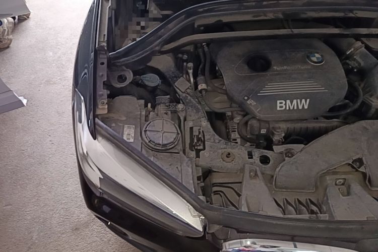 Used BMW X1 2019 sDrive18Li Fashion Model Engine Bay Right