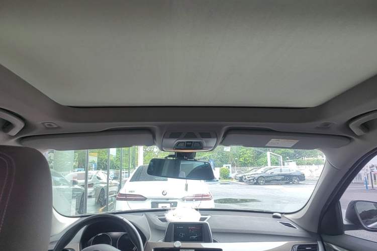 Used BMW X1 2019 sDrive18Li Premium Edition Headliner