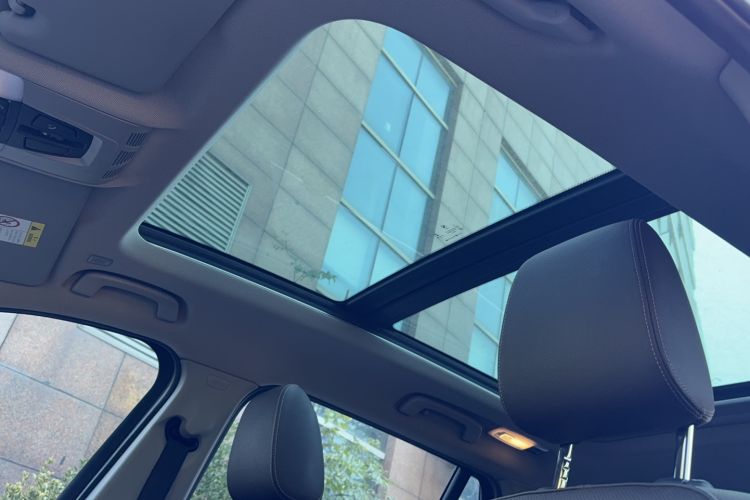 Used BMW X1 2019 sDrive18Li Premium Edition Headliner