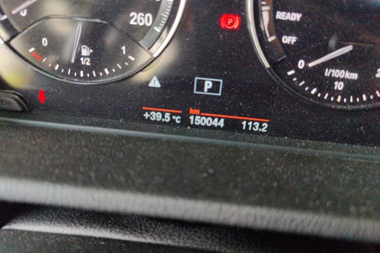 Used BMW X1 2019 sDrive18Li Premium Edition Odometer Close Up