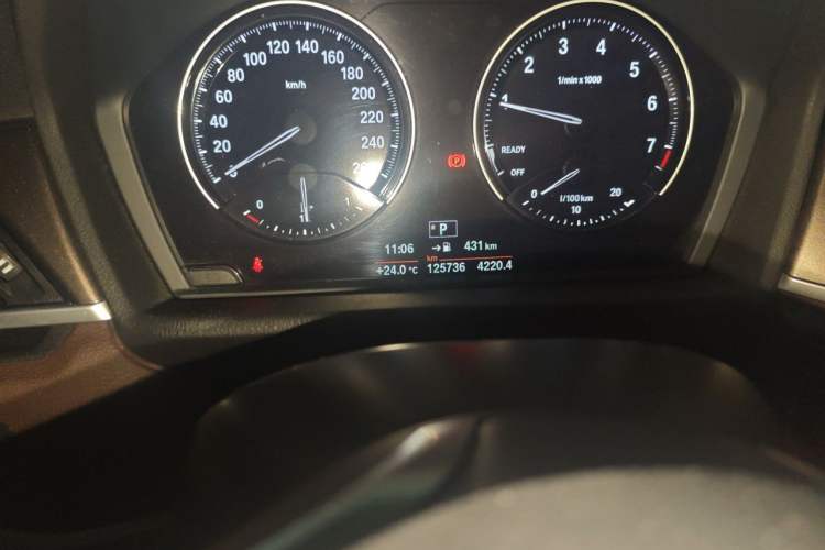 Used BMW X1 2019 sDrive18Li Premium Edition Odometer Close Up