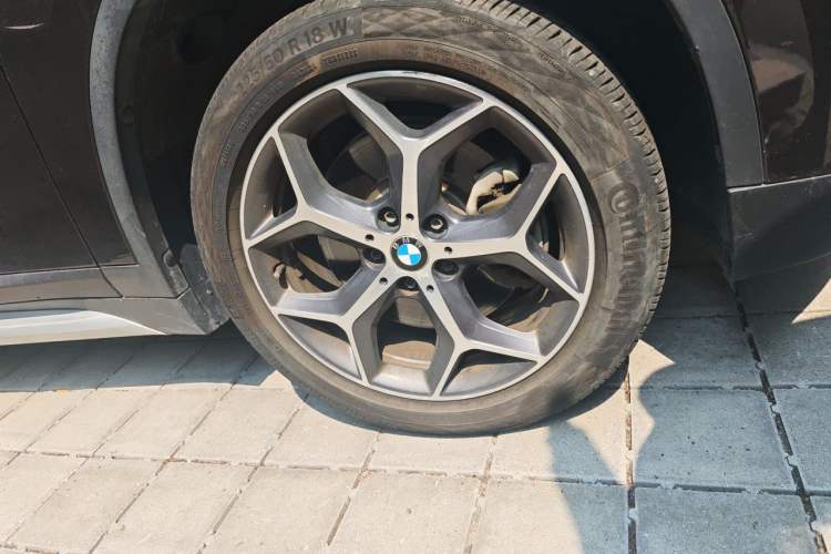 Used BMW X1 2019 xDrive20Li Luxury Edition Right Front Wheel Hub