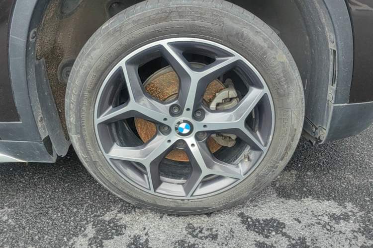 Used BMW X1 2019 sDrive18Li Premium Edition Right Front Wheel Hub