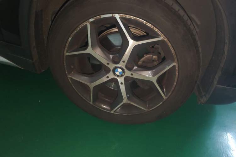 Used BMW X1 2019 sDrive18Li Premium Edition Right Front Wheel Hub