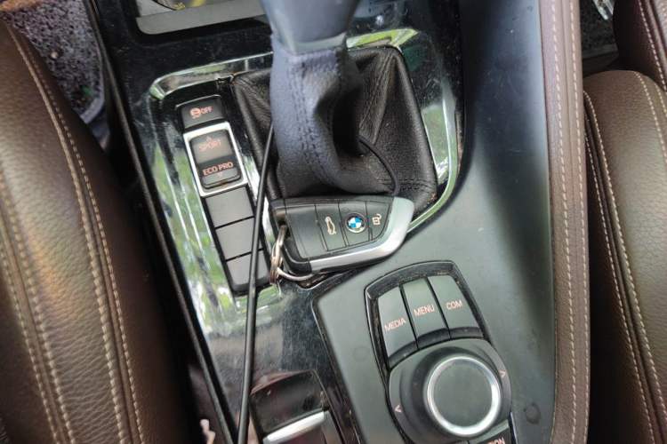 Used BMW X1 2019 sDrive18Li Premium Edition Vehicle Key