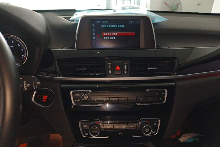 Used BMW X1 2019 sDrive18Li Premium Edition Audio And AC Panel