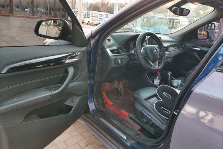 Used BMW X1 2019 sDrive18Li Premium Edition Driver Seat