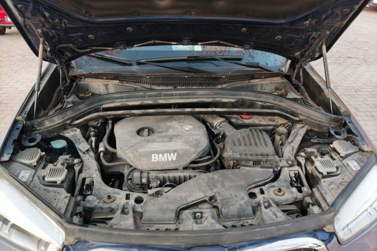 Used BMW X1 2019 sDrive18Li Premium Edition Engine Bay