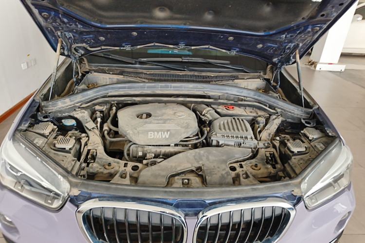Used BMW X1 2019 sDrive18Li Premium Edition Engine Bay