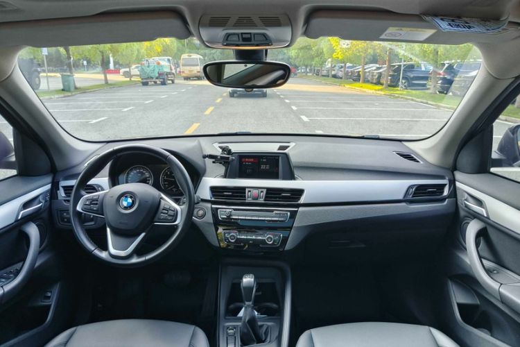Used BMW X1 2019 sDrive20Li Leading Model Interior 2