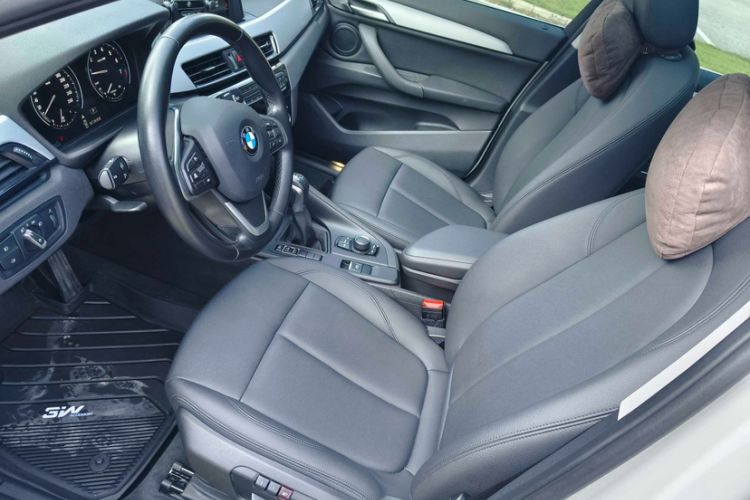 Used BMW X1 2019 sDrive20Li Leading Model Interior 4