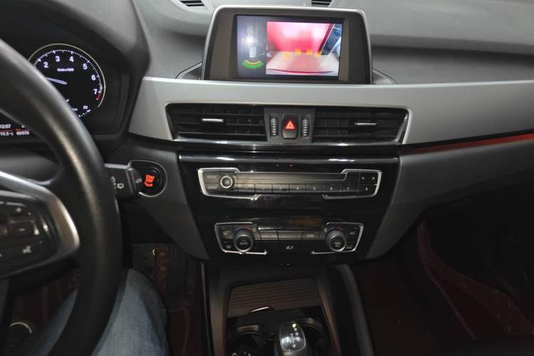 Used BMW X1 2019 sDrive18Li Fashion Model Audio And AC Panel