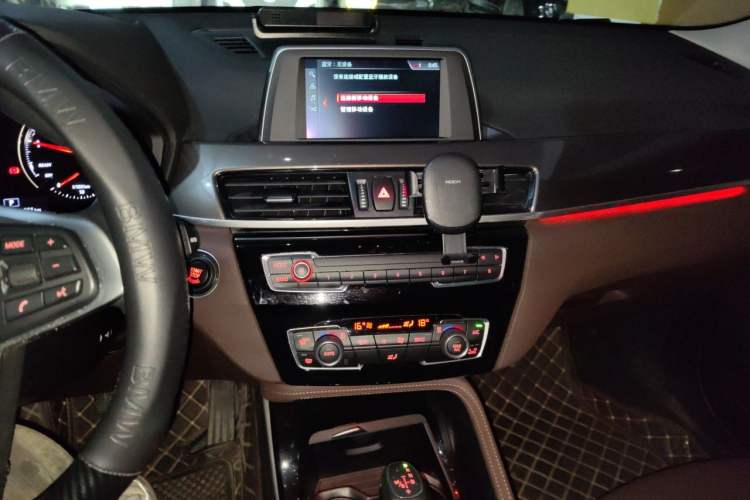 Used BMW X1 2019 sDrive18Li Premium Edition Audio And AC Panel