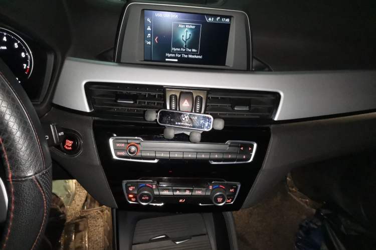 Used BMW X1 2019 sDrive20Li Leading Model Audio And AC Panel