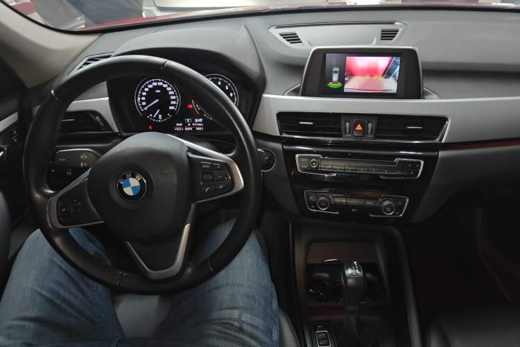 Used BMW X1 2019 sDrive18Li Fashion Model Center Console