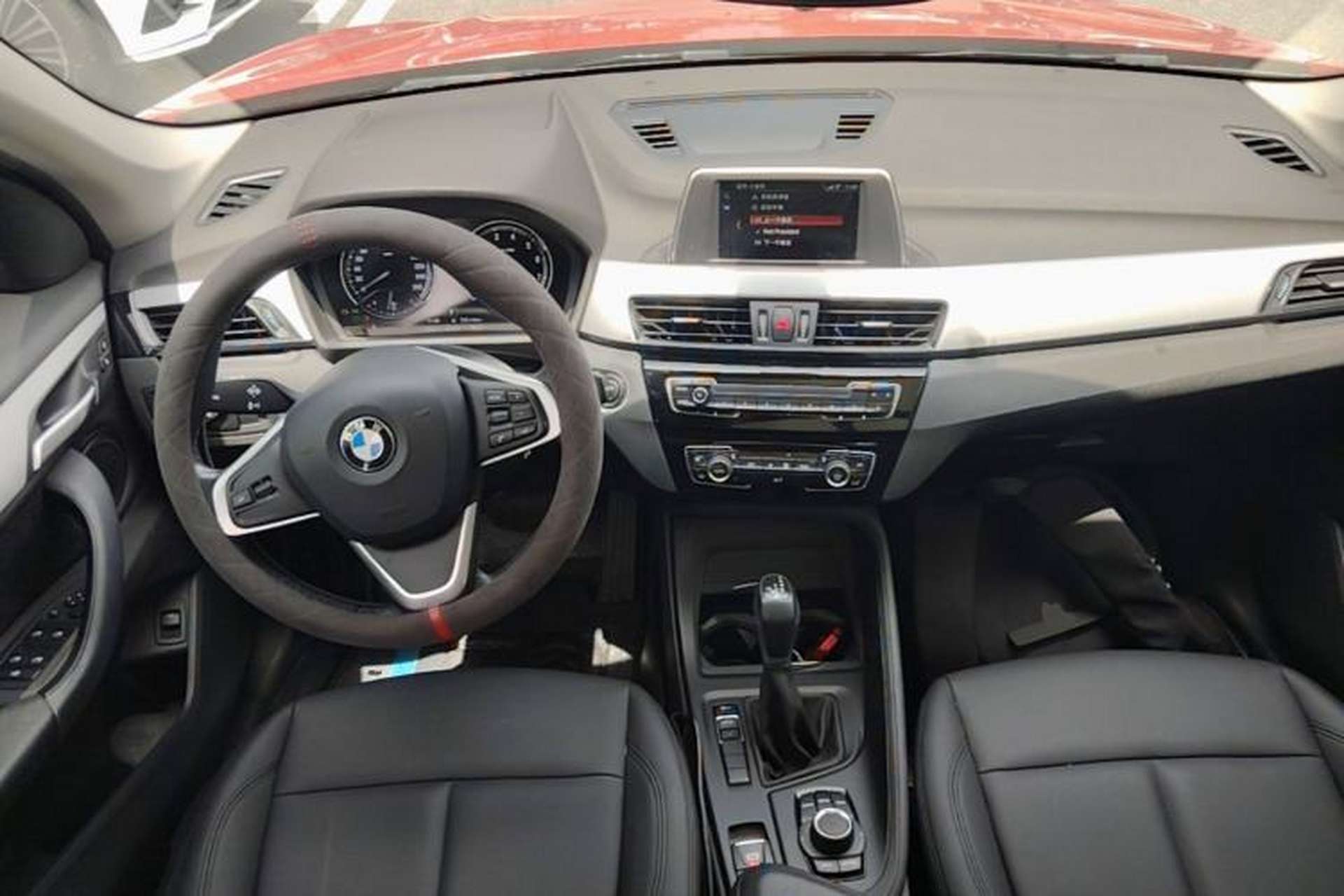 Used BMW X1 2019 sDrive20Li Leading Model Center Console