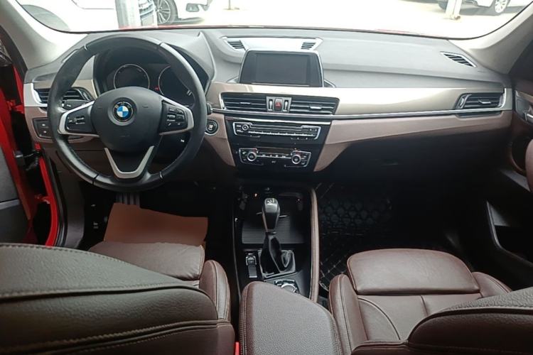 Used BMW X1 2019 sDrive18Li Premium Edition Center Console