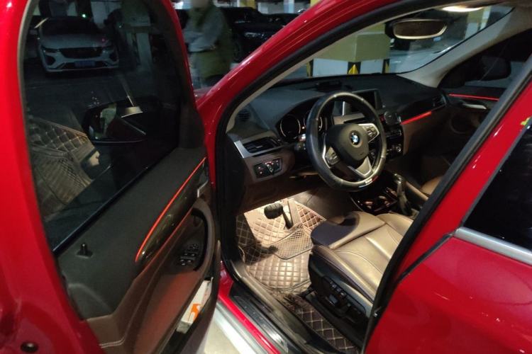 Used BMW X1 2019 sDrive18Li Premium Edition Driver Seat