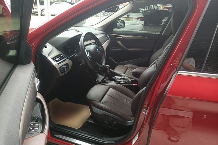 Used BMW X1 2019 sDrive18Li Premium Edition Driver Seat