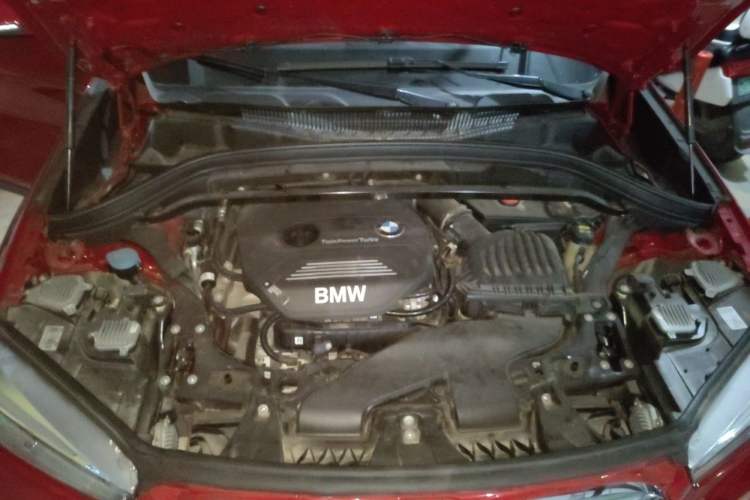 Used BMW X1 2019 sDrive18Li Premium Edition Engine Bay