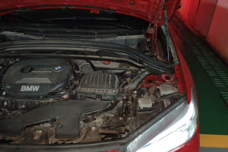 Used BMW X1 2019 sDrive20Li Leading Model Engine Bay Left