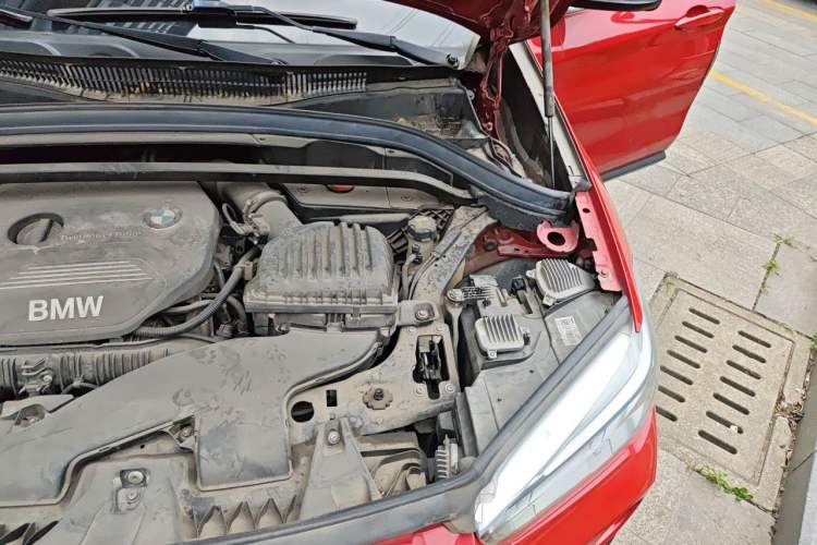 Used BMW X1 2019 sDrive20Li Leading Model Engine Bay Left