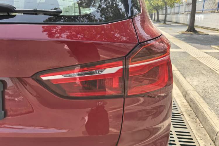 Used BMW X1 2019 sDrive18Li Premium Edition Exterior 10