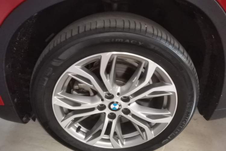 Used BMW X1 2019 sDrive20Li Leading Model Exterior 4
