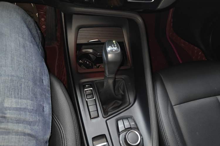 Used BMW X1 2019 sDrive18Li Fashion Model Gear Lever
