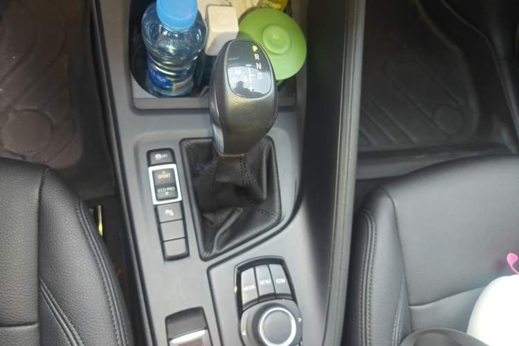 Used BMW X1 2019 sDrive20Li Leading Model Gear Lever