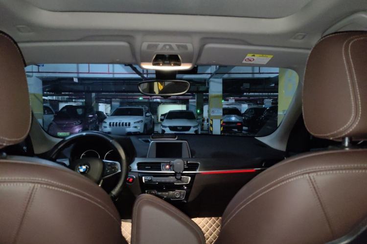 Used BMW X1 2019 sDrive18Li Premium Edition Headliner