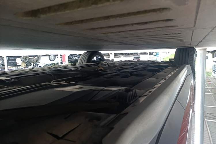 Used BMW X1 2019 sDrive18Li Premium Edition Left Side Sill