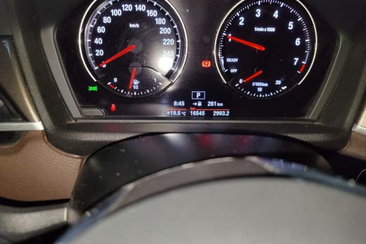 Used BMW X1 2019 sDrive18Li Premium Edition Odometer Close Up