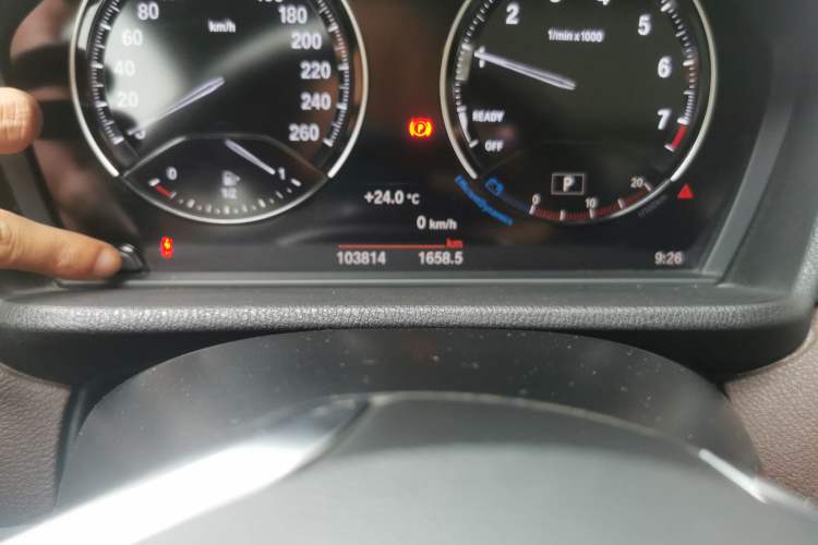 Used BMW X1 2019 xDrive20Li Luxury Model Odometer Close Up