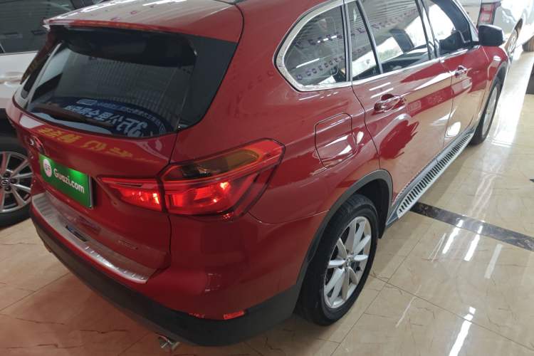 Used BMW X1 2019 sDrive18Li Fashion Model Rear Right 45 Deg