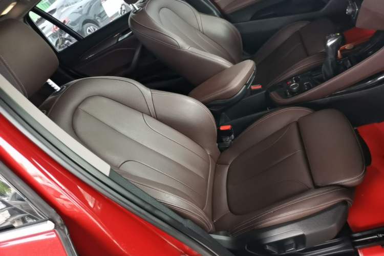 Used BMW X1 2019 sDrive18Li Premium Edition Right Front Seat