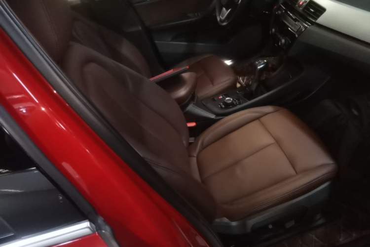Used BMW X1 2019 sDrive20Li Leading Model Right Front Seat