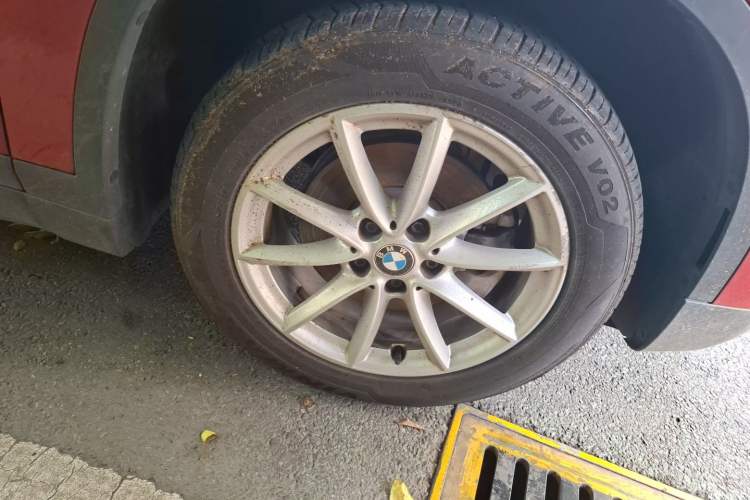 Used BMW X1 2019 sDrive18Li Fashion Model Right Front Wheel Hub