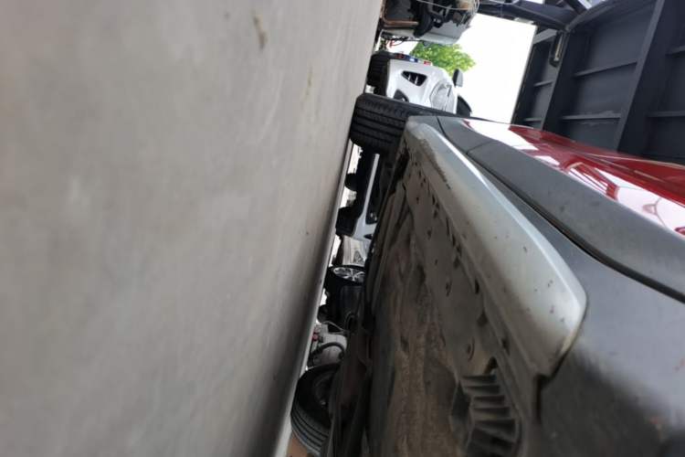 Used BMW X1 2019 sDrive18Li Premium Edition Right Side Sill