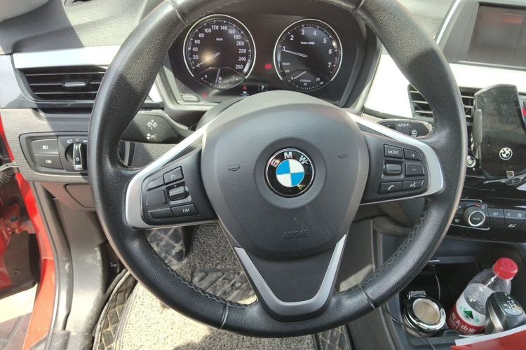 Used BMW X1 2019 sDrive18Li Fashion Model Steering Wheel
