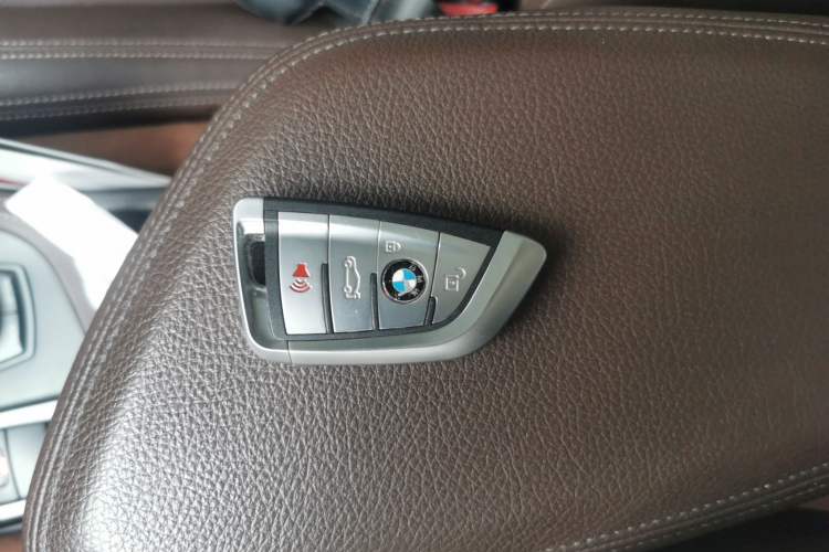 Used BMW X1 2019 xDrive20Li Luxury Model Vehicle Key